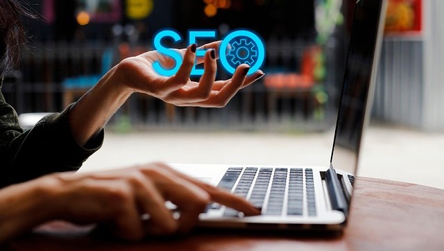 DMHQ - ai-discoverability-and-google-ads-management