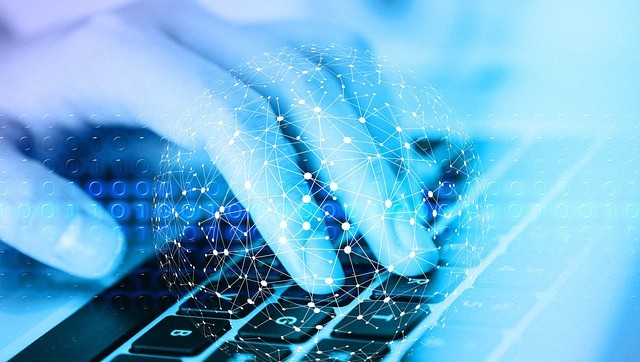 DMHQ - why-your-competitor-is-everywhere-online
